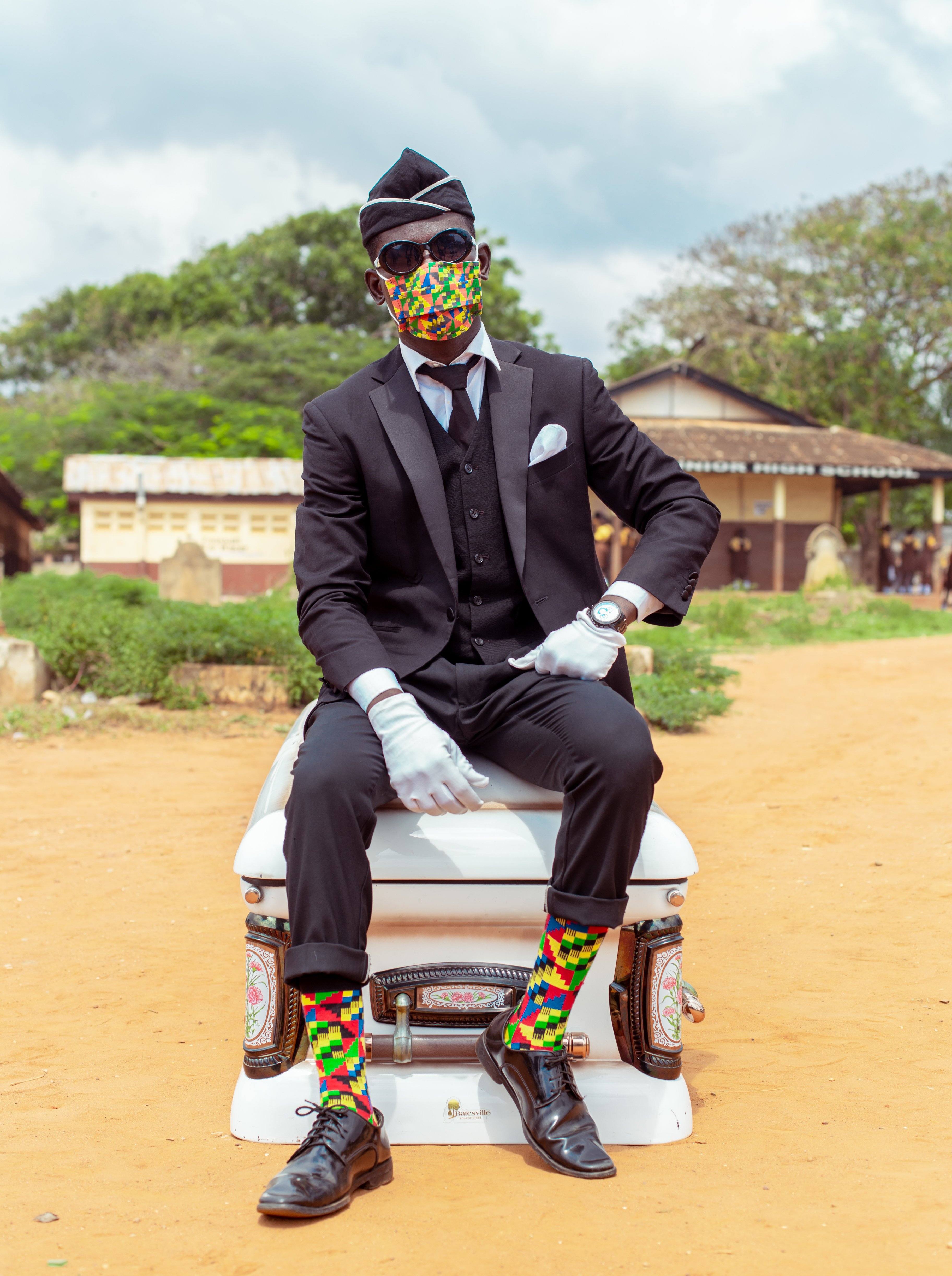 Dumsor Mask & Sock Combo