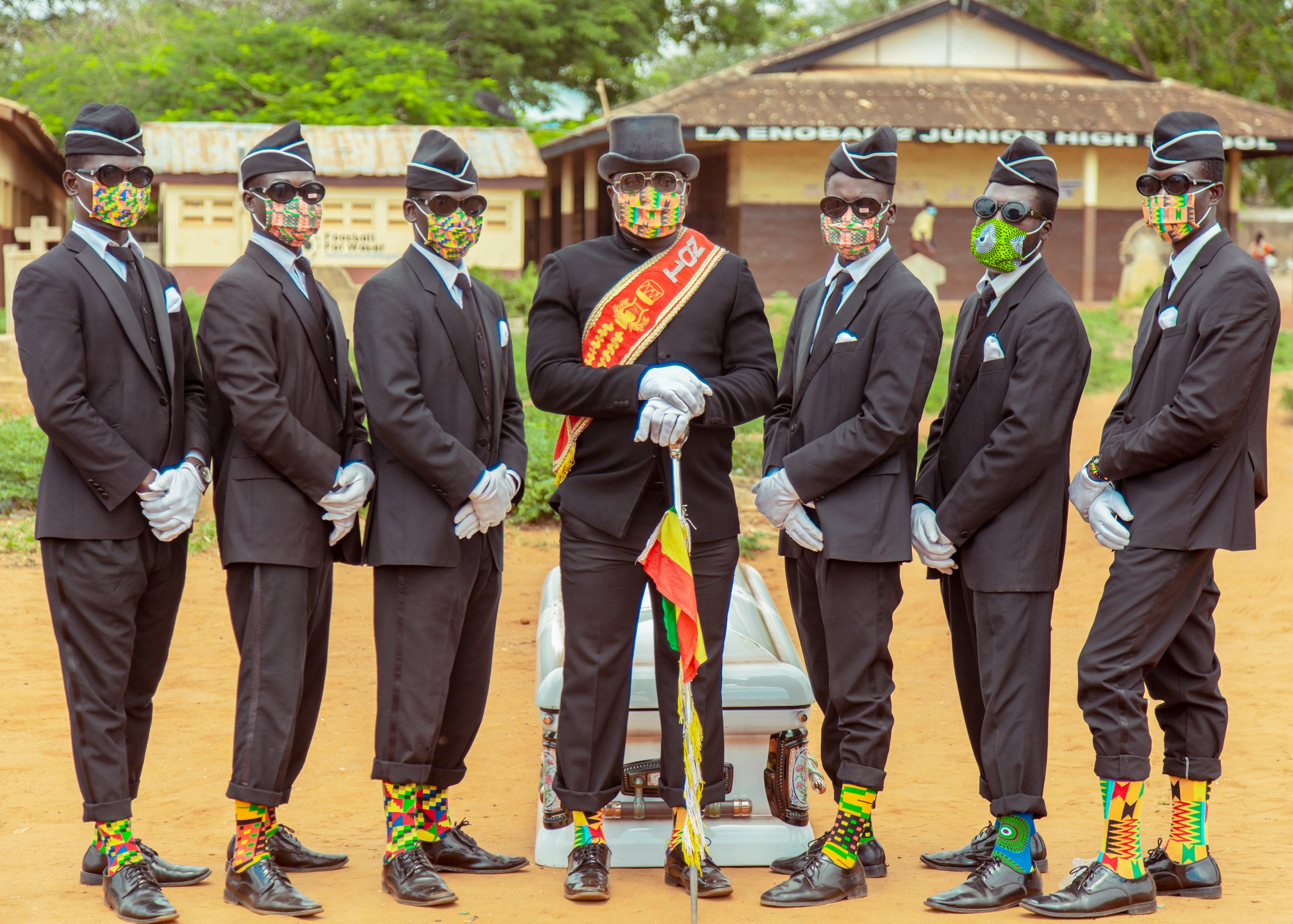 4 Mask & 4 Sock Combo